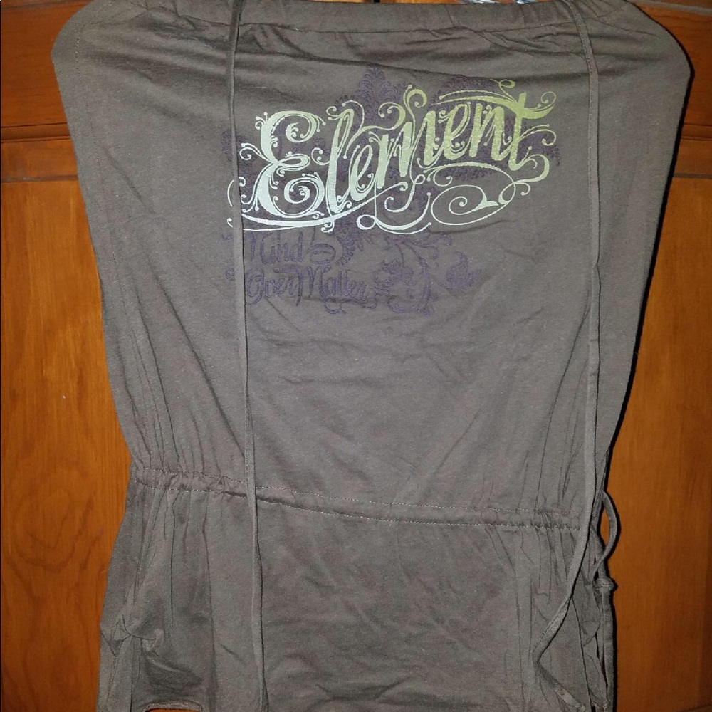 Med tank element